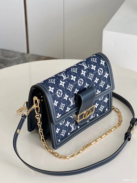 WIS DAUPHINE MM VUITTON LOUIS 1001